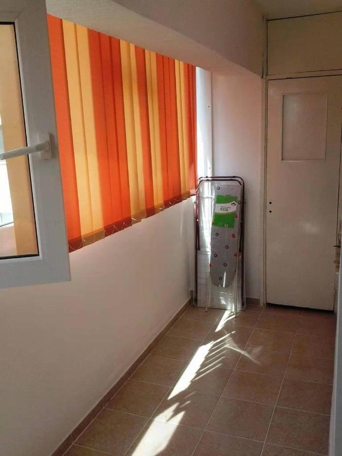 Alpha Apartment Iasi Bagian luar foto